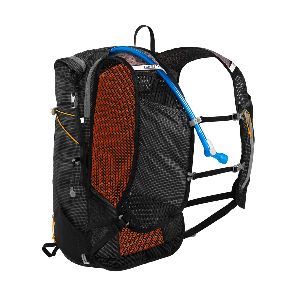 Octane 16, Fusion 2L, Black/Apricot